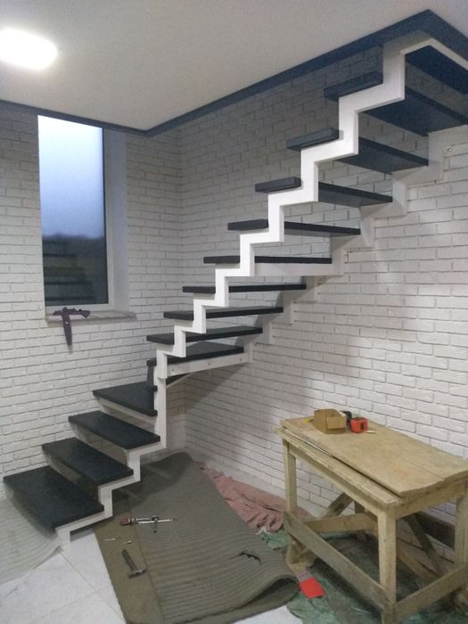 Металеві каркаси Сходів Лестницы перила ступені дуб ясен бук