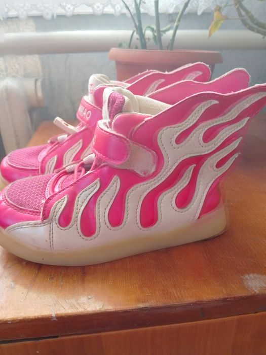 Ботинки  дівчачи 19.5 см по стельке