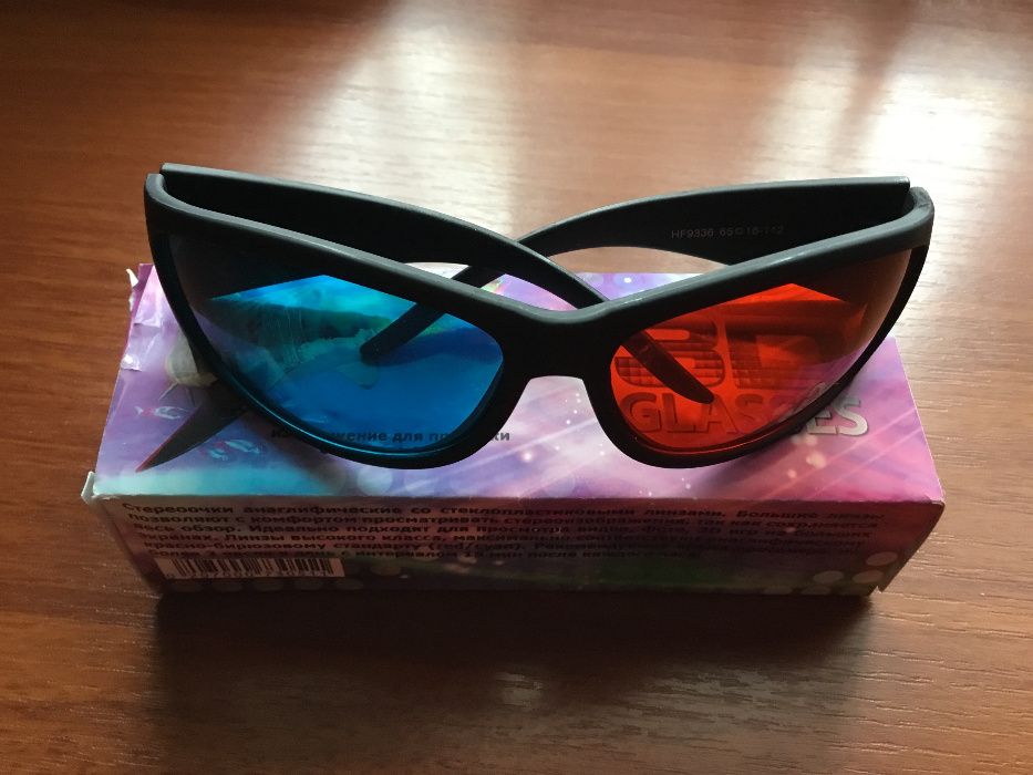 3D (стерео) очки              .