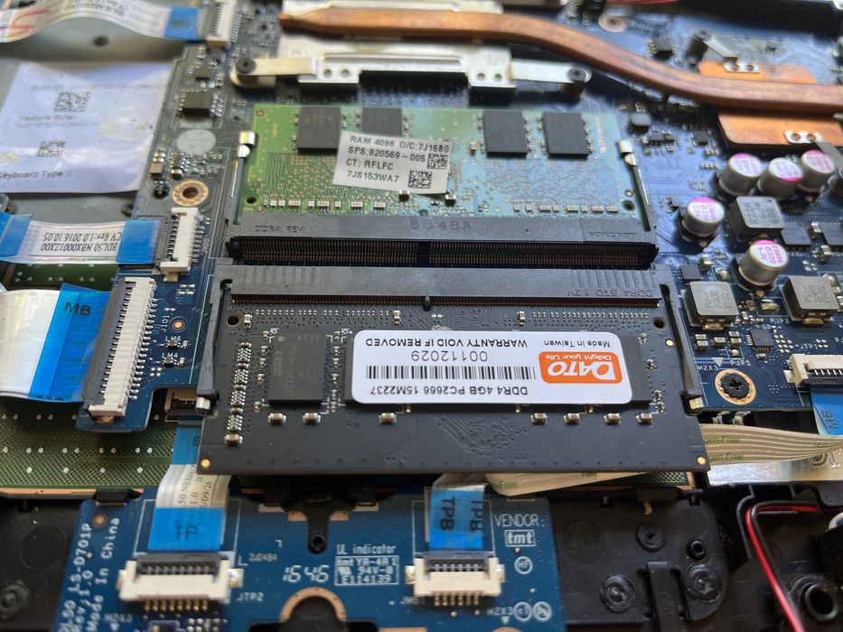 Ноутбук HP Pavilion-3165 NGW/15.6/8Gb/500Gb/Intel Core I5 на запчасти