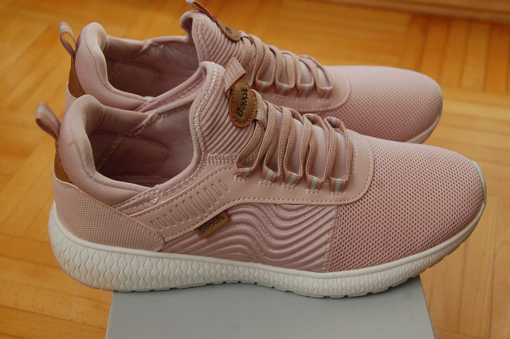 półbuty, sneakersy Bench, r. 40, NOWE, pudrowy róż