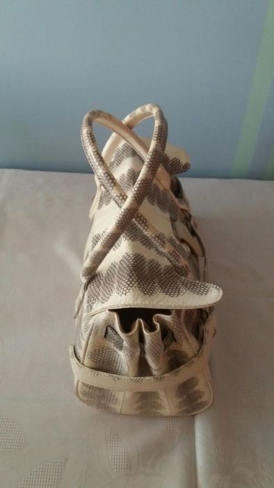 Torebka - kuferek OKPTA, efekt snake, skóra węża, wężowa skórka