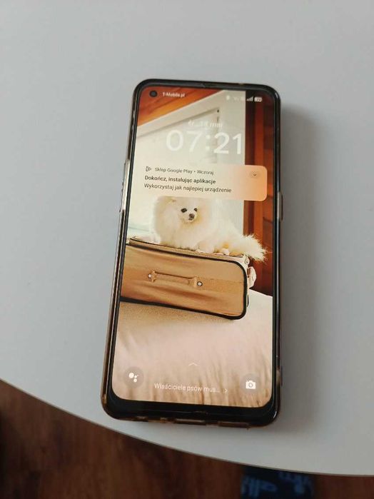 Telefon Oppo Reno 8t jak nowy.