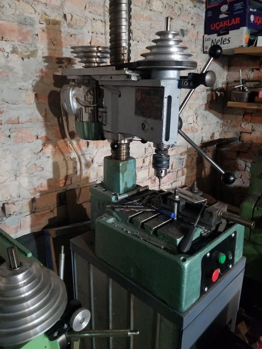 Свердлільний станок 220/380 вольт