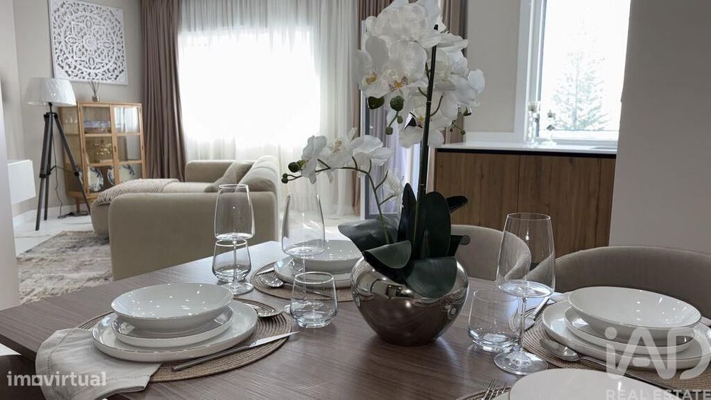 Luxury T2 Apartment in Armação de Pêra, 88.00 m²