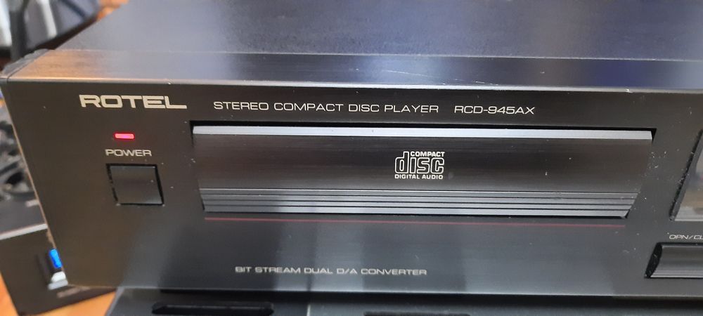 Rotel rcd 945ax świetny odtwarzacz