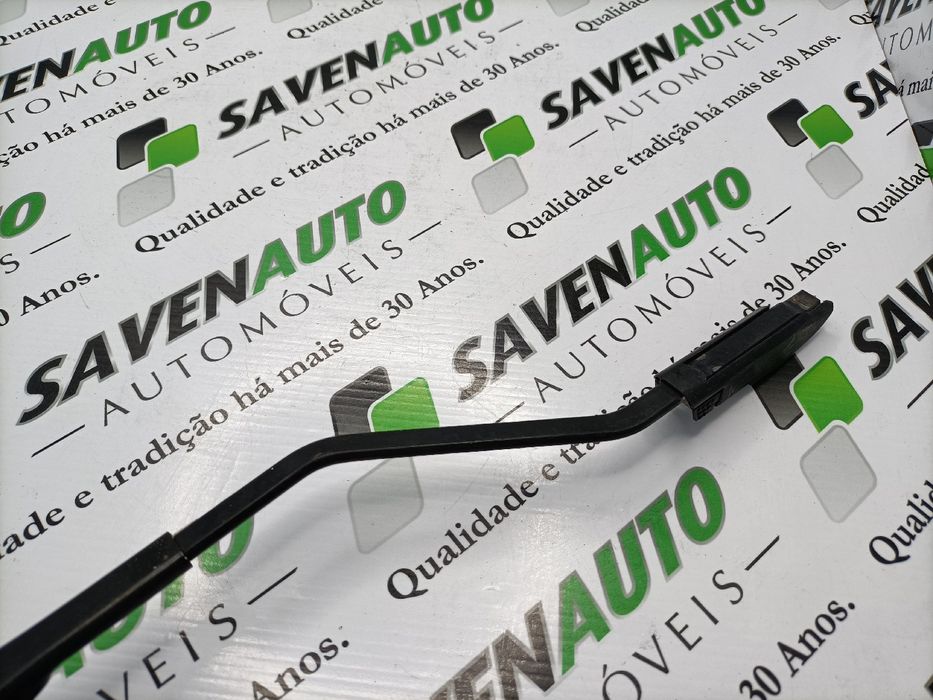 Haste / braço de escova limpa vidros trás RENAULT Clio IV (BH_)