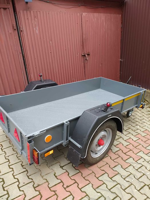 przyczepka do ciągnika jednoosiowa z hamulcem