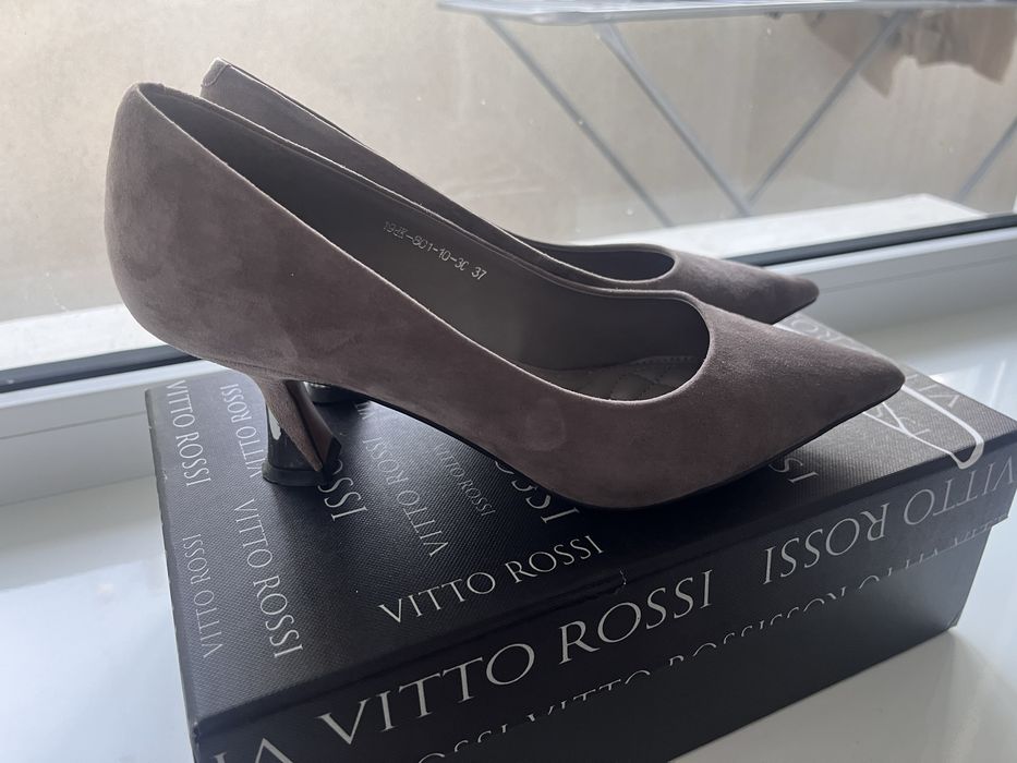 Елегантні туфлі човники Vitto Rossi