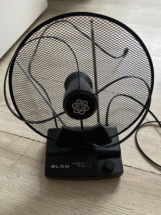 Antena pokojowa blow