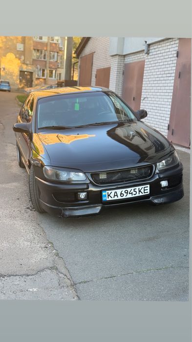 Opel omega B 2.5 v6