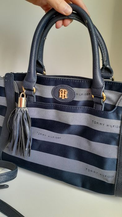 Stylowa torebka w paski Tommy Hilfiger  do ręki i na ramię