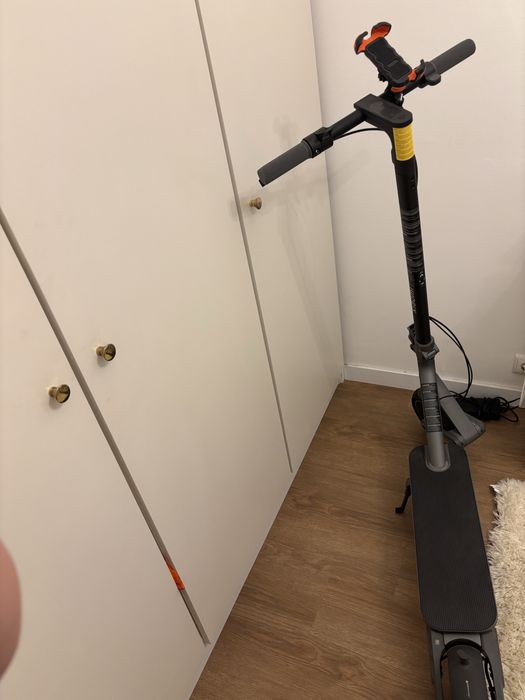 Trotinete eletrica Xiaomi Eletric Scooter 4 Ultra c/ dual suspension