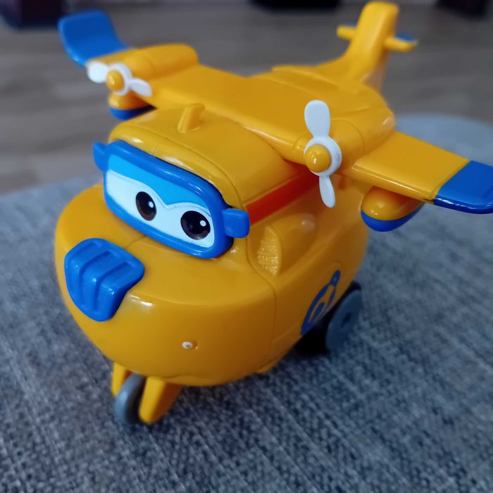 Super Wings Śrubek. Tanio.