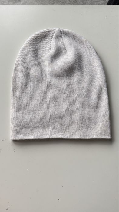 Шапки House, Cropp, Mohito и др.