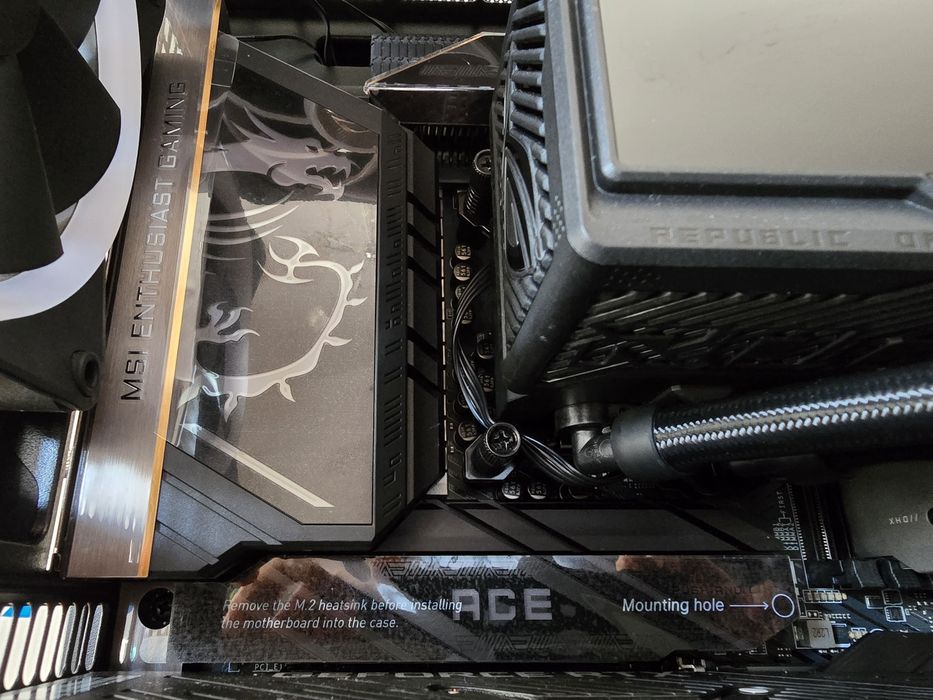 Intel ultra 9 285K & 64GB