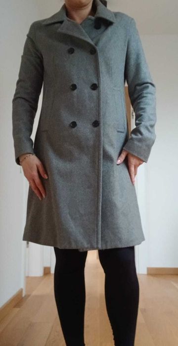 Płaszcz szary dwurzędowy 50% wełna