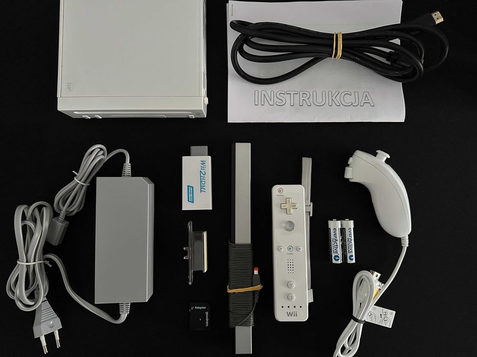 Konsola Nintendo Wii + Akcesoria i dodatki [Biała] 256GB