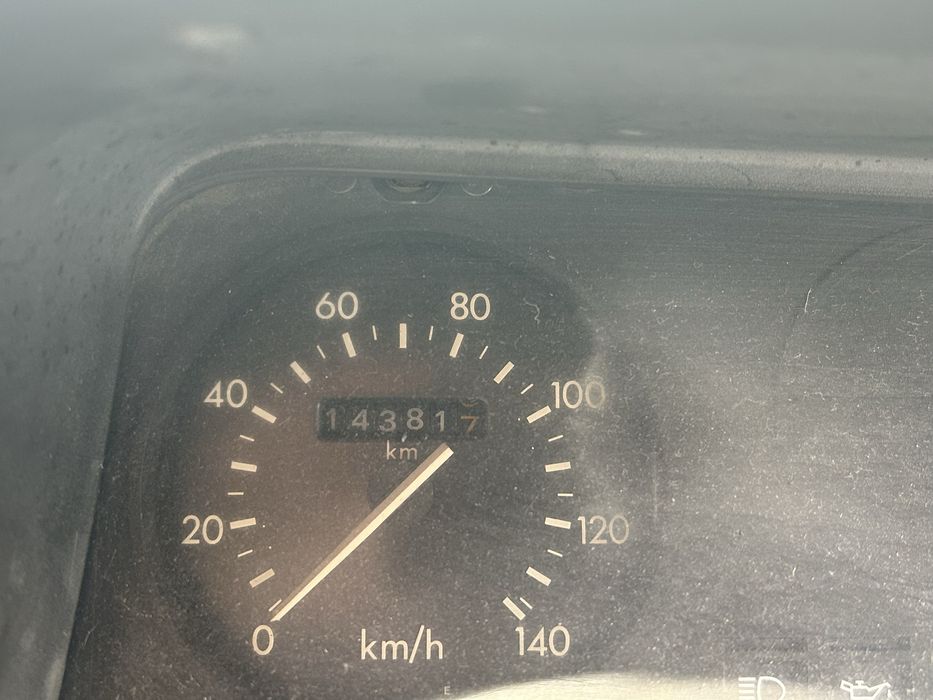 Autocaravana Ford Transit 1989 – Clássica