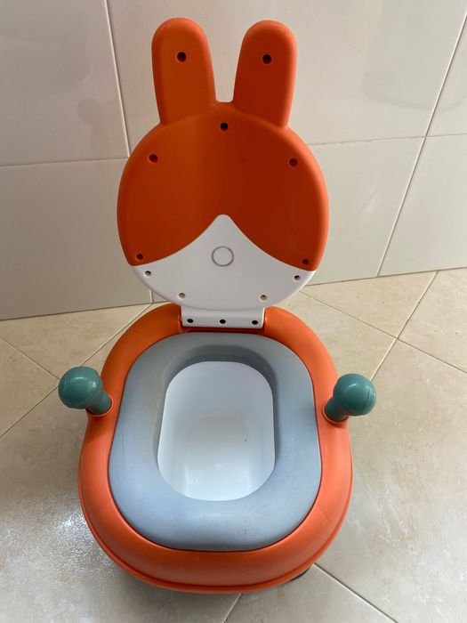 bacio ou sanita para criança