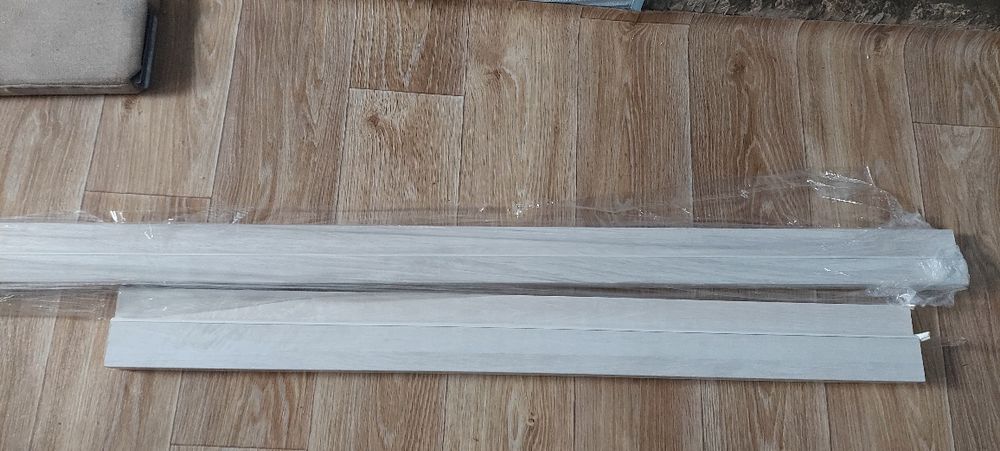 Продам порог для межкомнатных дверей