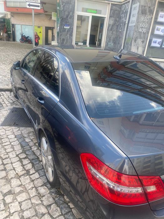 Mercedes E350 de 2010 motor V6 de 3L Turbo 230 cavalos com 290.000 Kms em otimo estado de conservação, estofos em pele