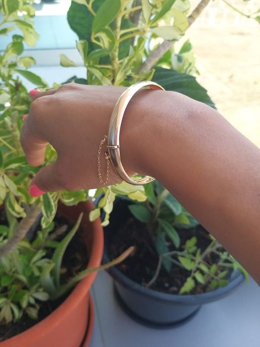 Pulseira de ouro de Lei