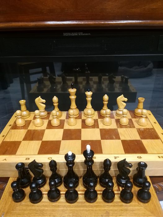 Продам шахматы!!!