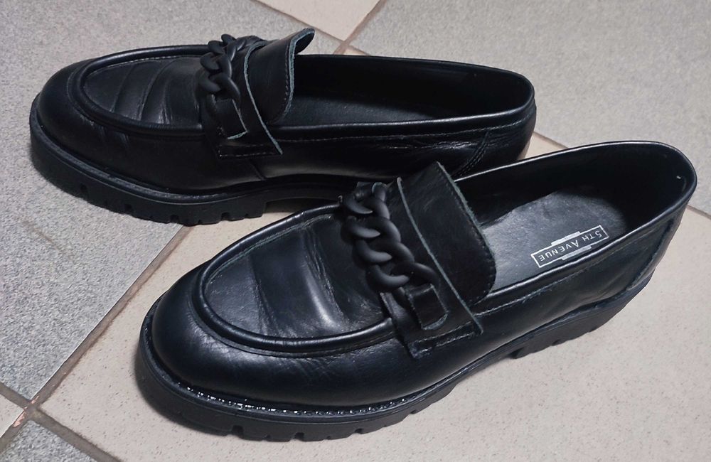 Шкіряні жіночіі лофери туфлі 5th Avenue на тракторній підошві (р. 39)