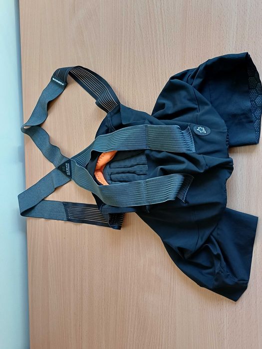 Spodenki endurance na szosę Assos Mille GTS S11 Bib Shorts -  rozmiar M