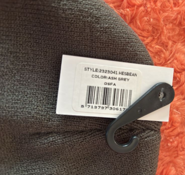 Оригінал! Шапка Daily Paper