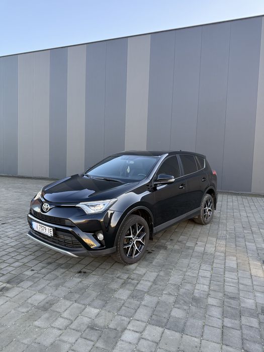 Тойота рав 4  дизель автомат