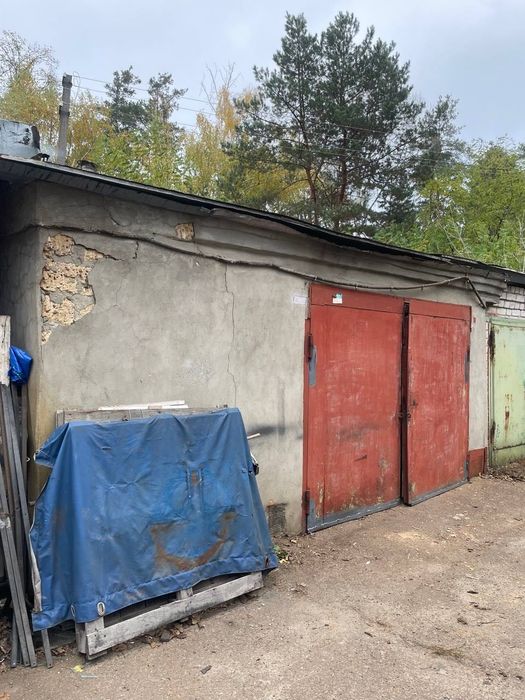 Продам Гараж в гаражному кооперативі "Ірпінь"