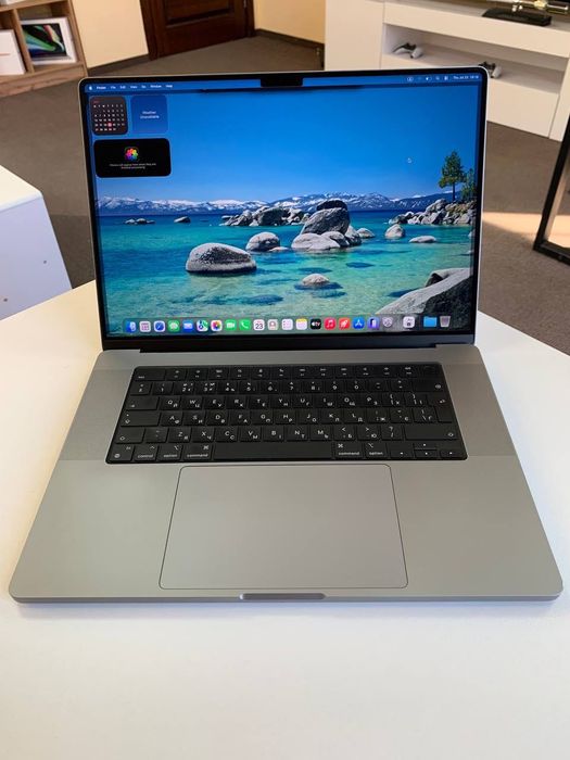 Ноутбук APPLE MacBook Pro 16" 2021 Space Gray M1 Pro 32Gb / 512Gb