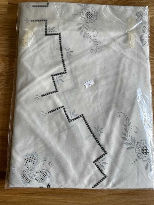 Toalha de Mesa Redonda NOVA