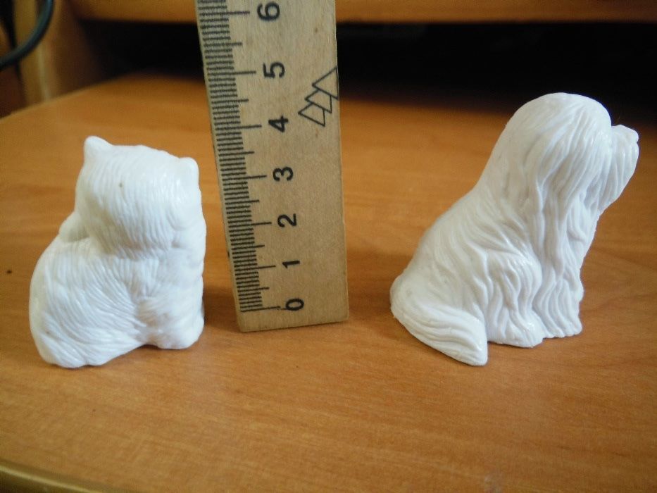 Игрушечные статуэтки кот и пес( собака)