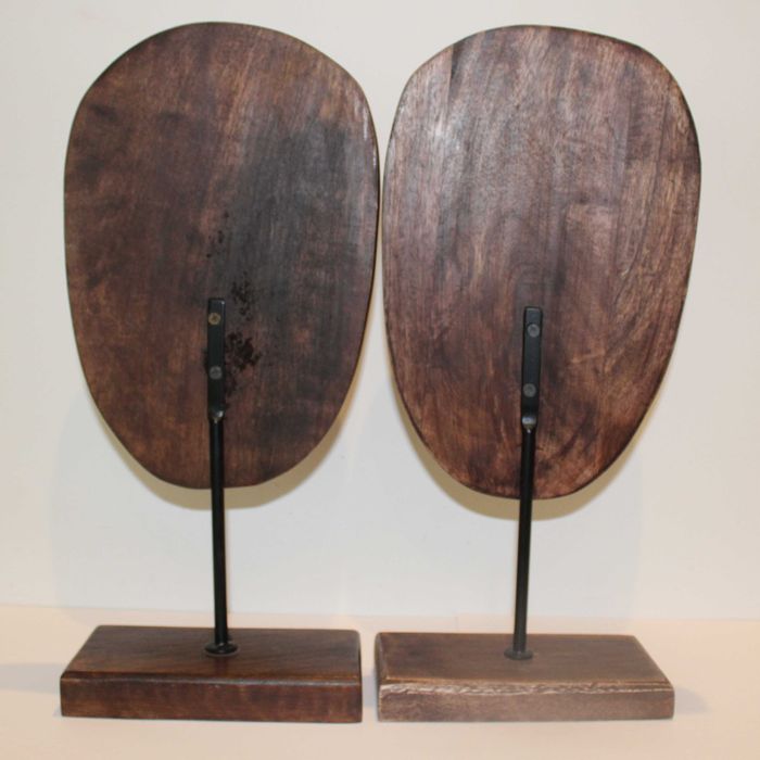 Escultura Nogueira Maciça - Bustos tribais