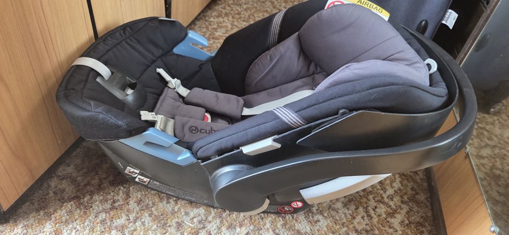 Fotelik Cybex Aton 4