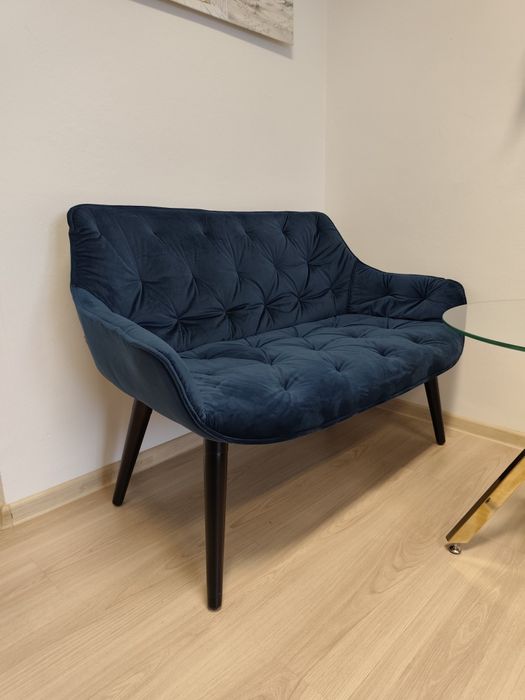 Sprzedam sofę, krzesło i stolik