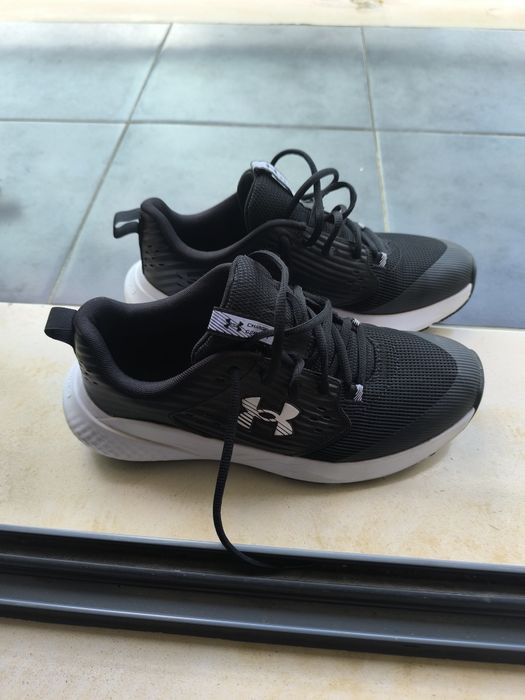 Tenis Under Amour