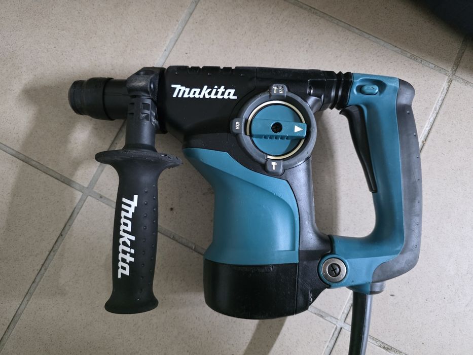 Młotowiertarka MAKITA HR2811FT stan bardzo dobry sds plus