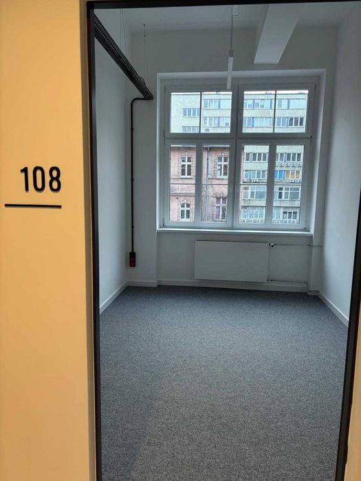 Wynajmę biuro 13,61m2