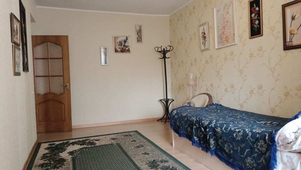 Кімната для дівчини