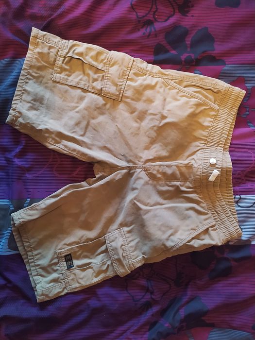 Продам Шорты - бриджи H&M