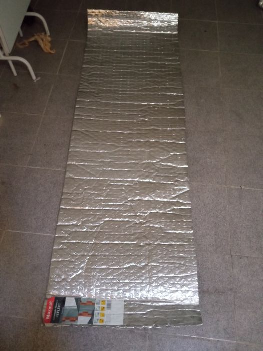 Isolante térmico refletor