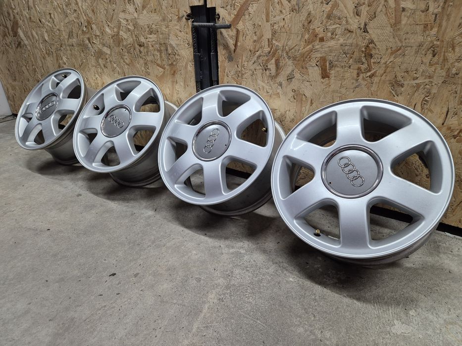 Диски 5*100, R15, Golf 4, Scoda Fabia,  Tour,