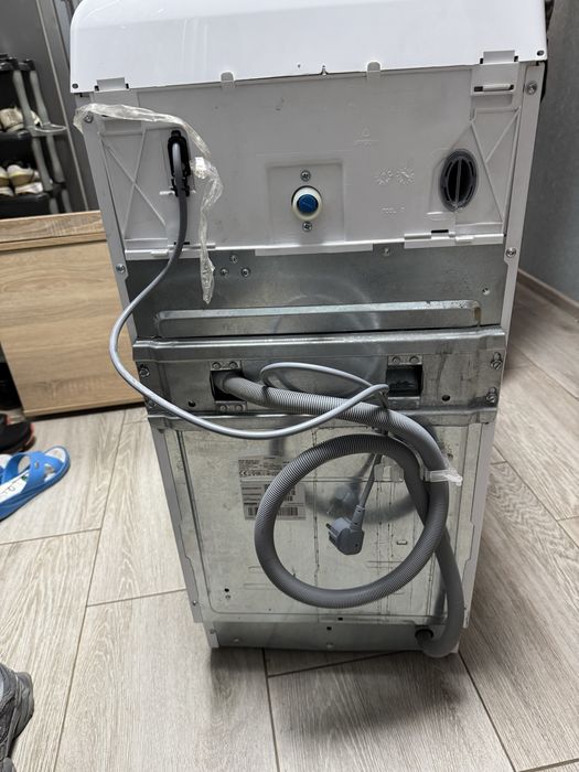 Стиральная машина INDESIT
