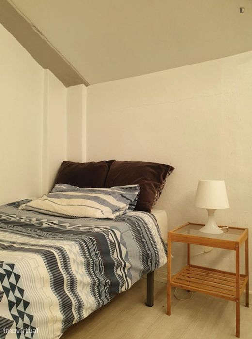 Apartamento com 2 quartos - localizado em Baixa Coimbra