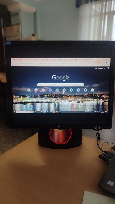 Продам LG FLATRON L1900 ECLIPSE 19-дюймовий квадратний РК-монітор