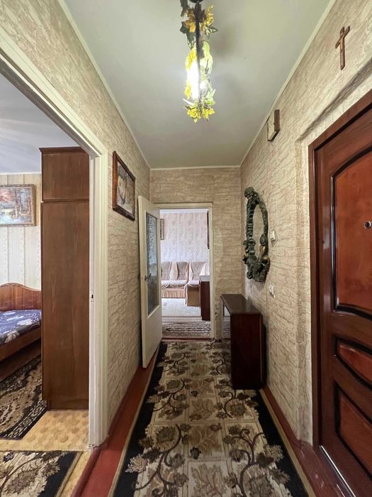 2к квартира на вул. Леонтовича неподалік ЕКСПРЕСУ